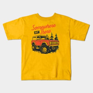 Out door adventure jeep Kids T-Shirt